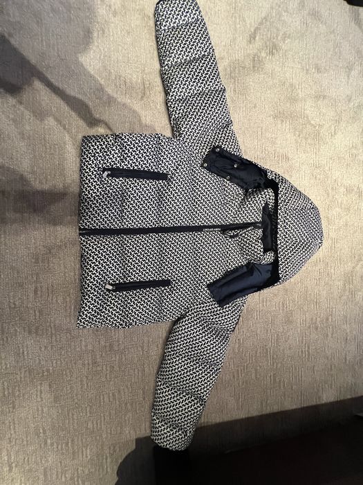 Tory Burch noua cu eticheta