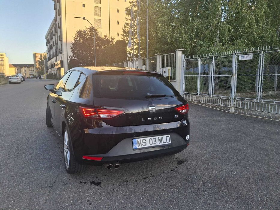 SEAT Leon 2013 — imagine 2
