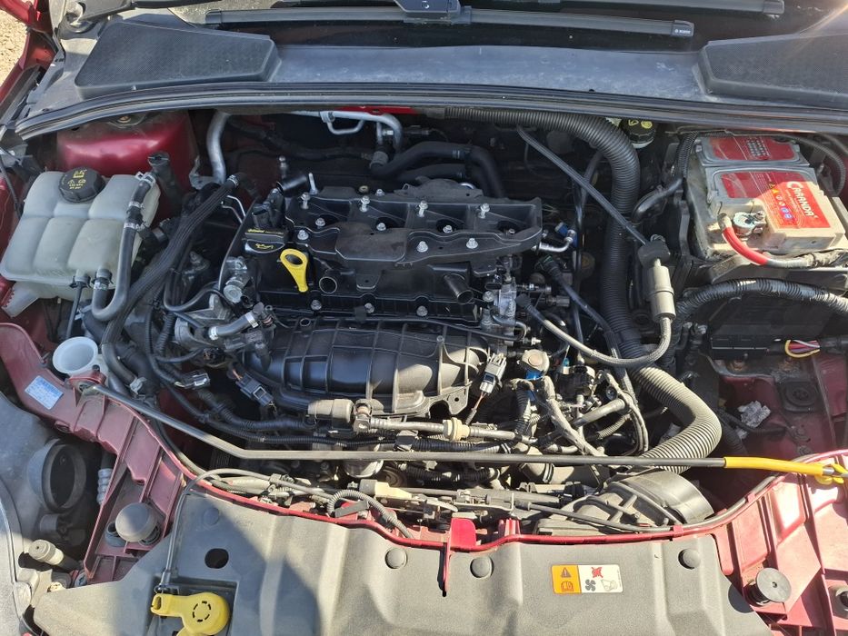 Vând Ford focus defect