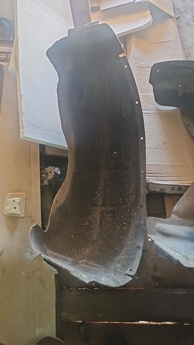 Scuturi motor/cutie de viteze si carenaje roti bmw x6 e71