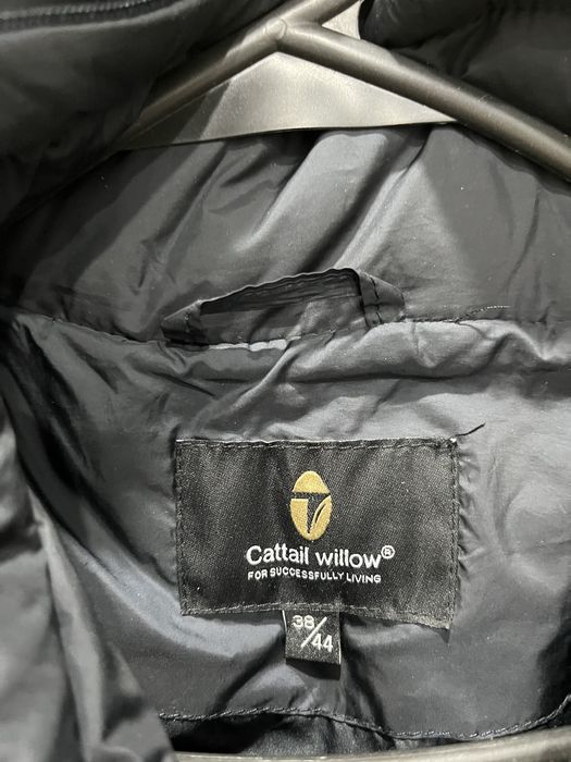 Пуховик зимний синий