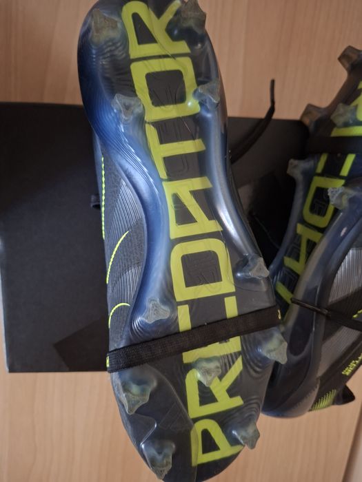 Футболни обувки Adidas Predator Elite FG