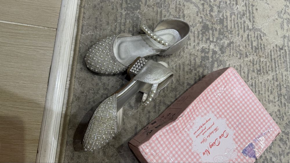 Туфелька, туфли со стразами