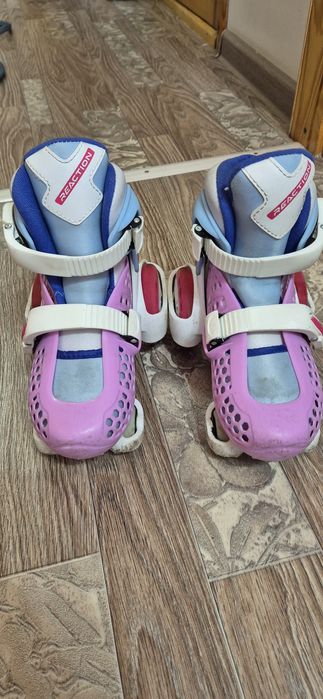 Роликовые коньки REACTION