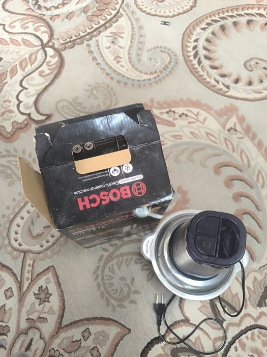 Измельчитель электрическии