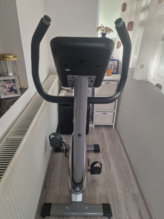 Vând bicicletă fitness!
