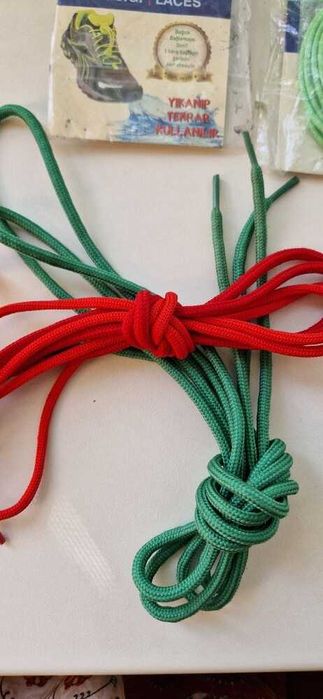 Новые яркие шнурки