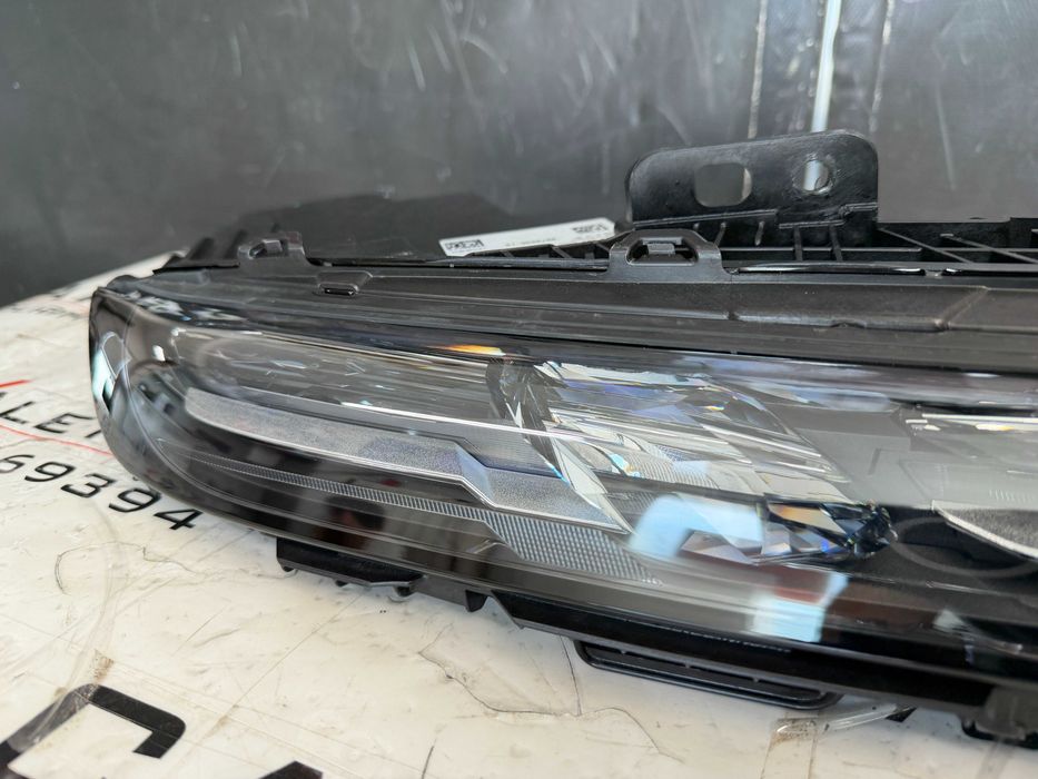 фар фарове DRL LED десен BMW 7 i7 G70 G71 far farove дневна светлина мигач за БМВ 7 и7 Г70 Г71 ЛЕД