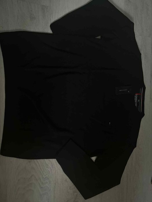 Пуловер Boss и други в размер XL