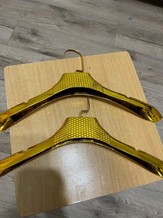 Пчечики для одежды