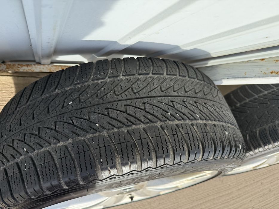 Jante aliaj AUDI A3 r17 cu anvelope iarna!!!
