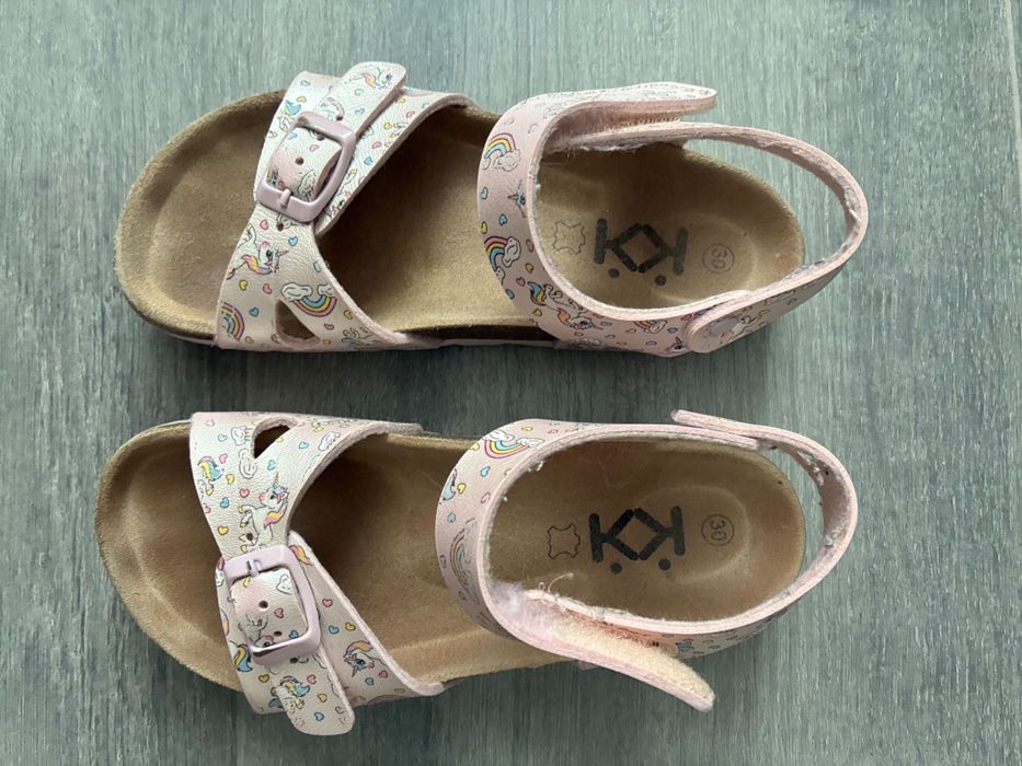 Детски сандали 29/30 номер, общо 8.50 евро