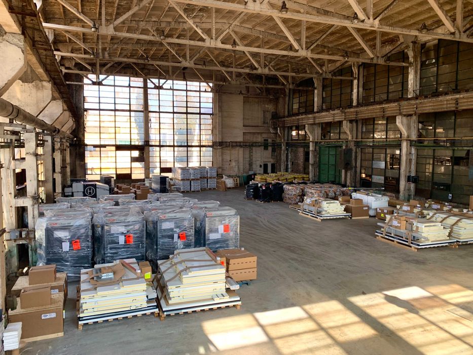 Spațiu de depozirare, spațiu industrial