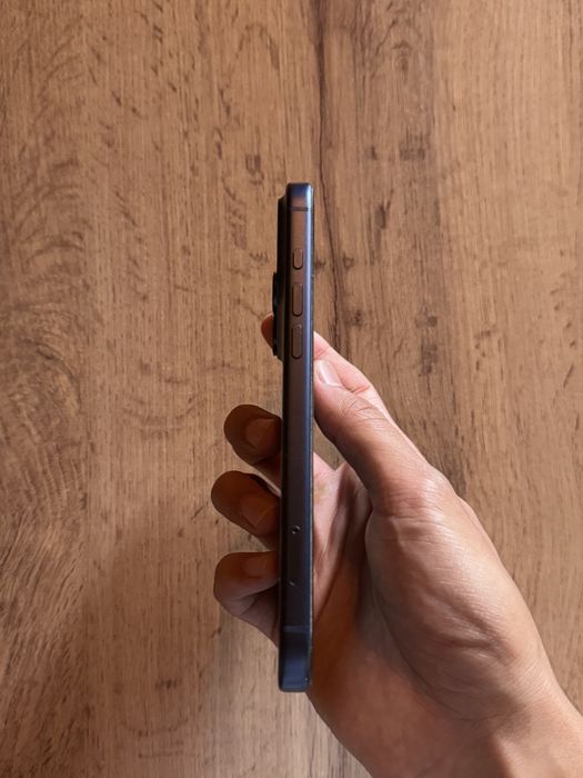 iPhone 17 Pro Max 256GB Cosmic Blue (АКБ 99%, Идеал)