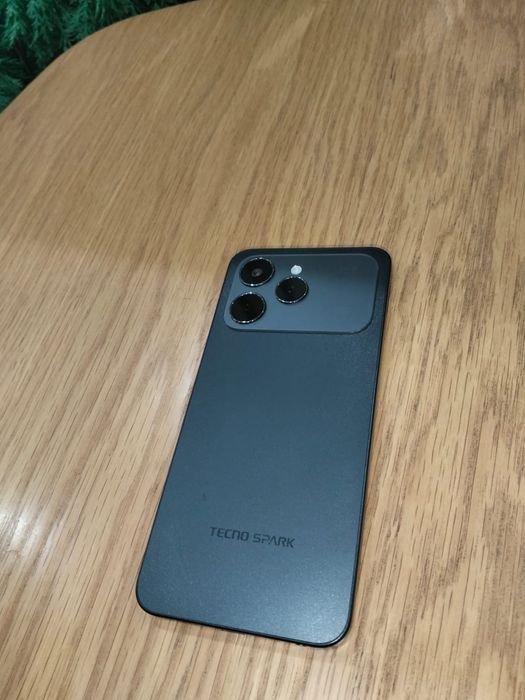 Tecno spark 40 обмен