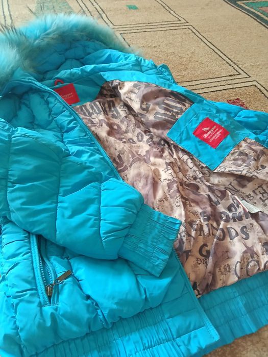 Куртка теплая , с натуральным мехом