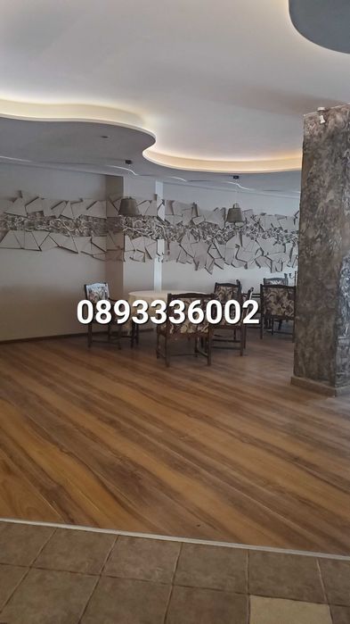 Търговско помещение 251 кв.м