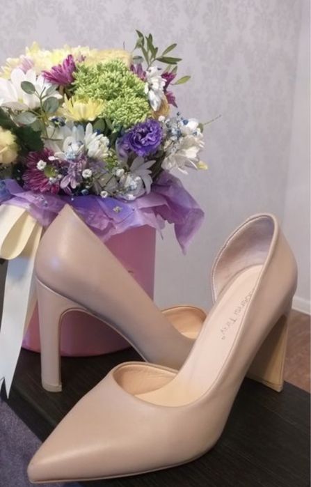 Туфли кожаные  37 размер  Турция