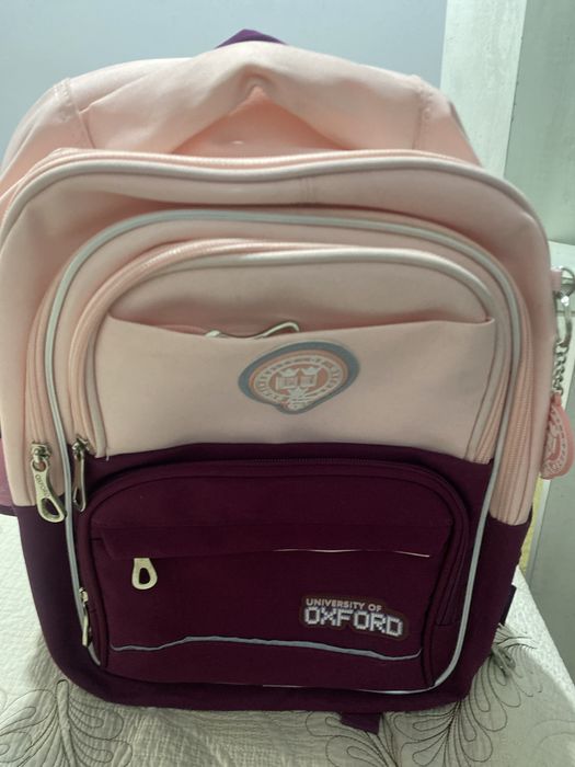 Рюкзак школьный для девочек .