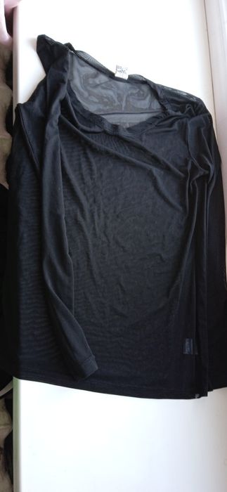 Черная кофта, хорошая