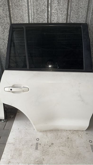 Дверь Land cruiser 200 LexusLx 570