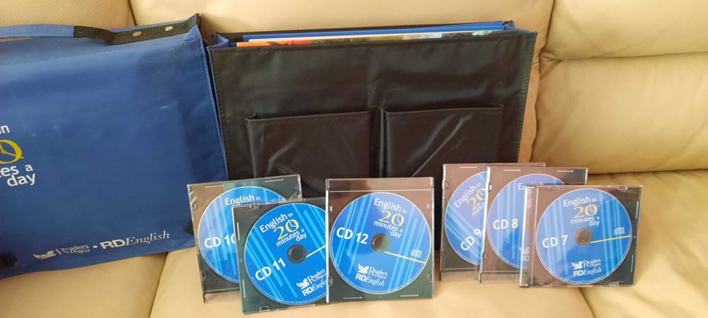 Спешно ! Продавам комплект за учене на английски