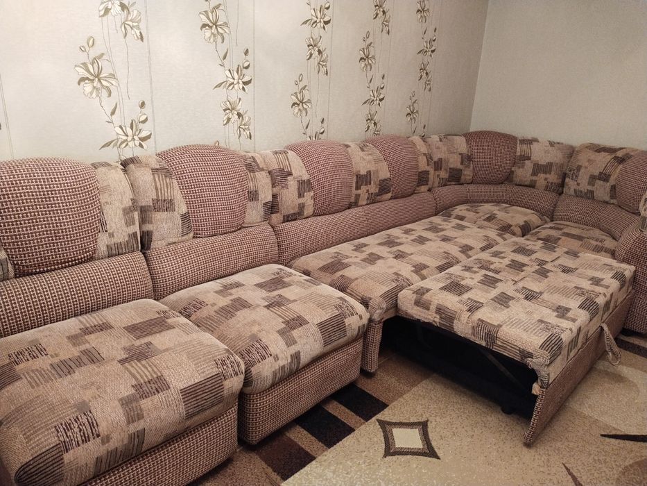 Продам! Мягкий б/у уголок