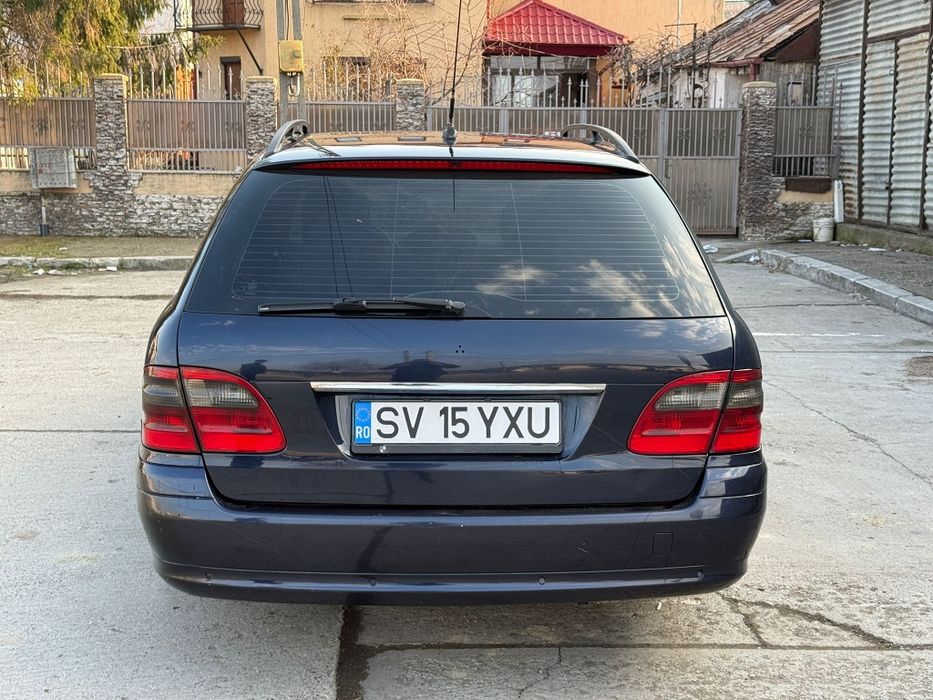 Mercedes E Class Facelift Manual 2010 Variante 1999Euro