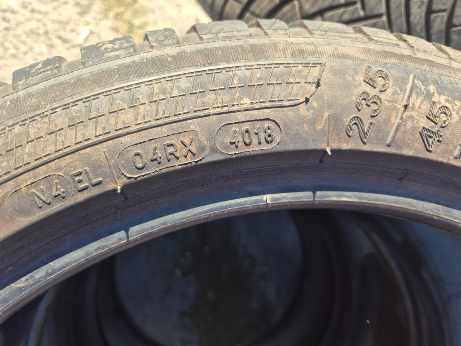 4 Anvelope M+S VARA IARNA 4 Sezoane - 235/45/18 98W - Kleber Quadraxer - Stare F BUNA - DOT 2018 !