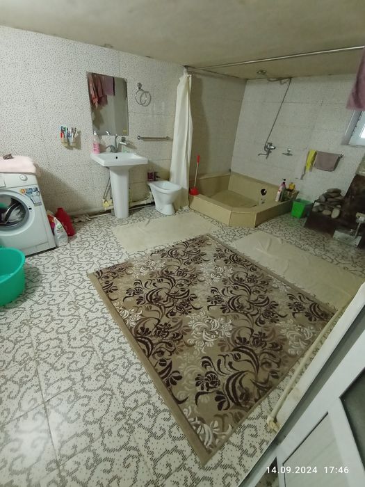 Кумарик 3.6.сот.4хона хамма шароит бор.