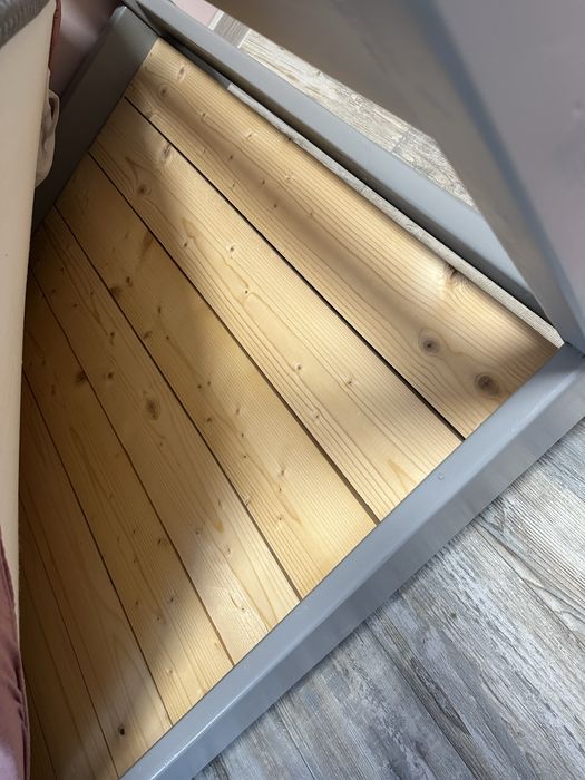 Детско дървено легло къщичка МОНТЕРОСИ