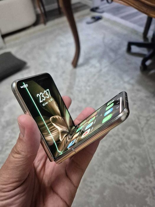 Продам Хуавей P50 pocket 12/512