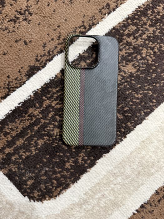Продам чехлы на Iphone