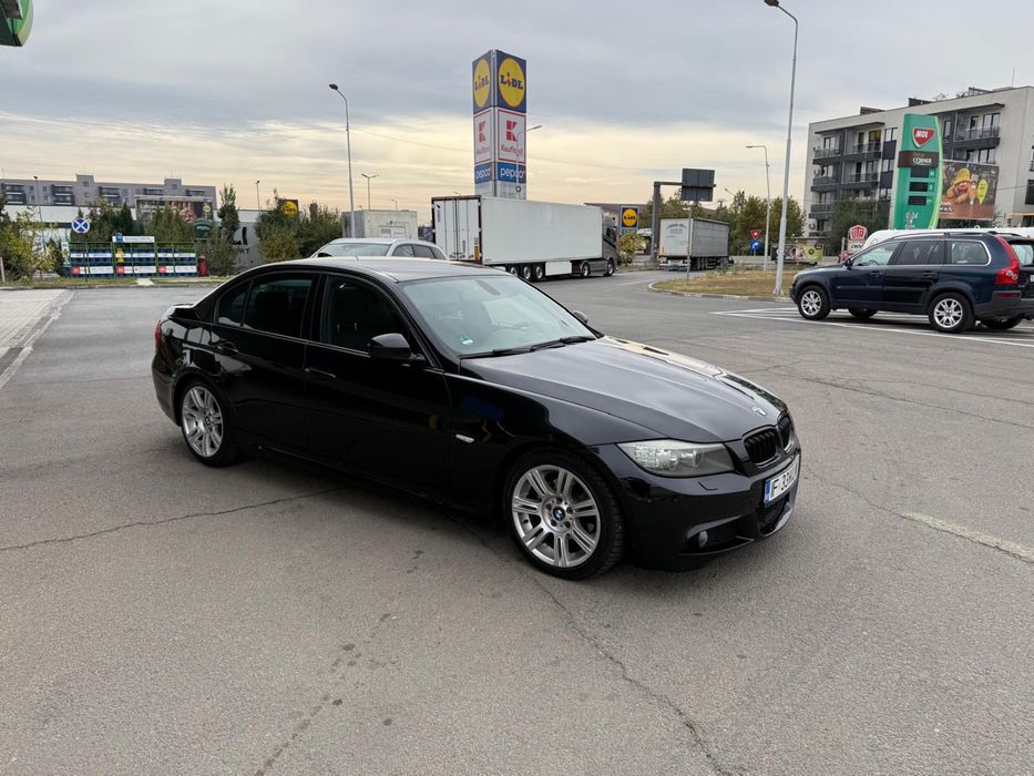 BMW 3 Series 2011 — imagine 1