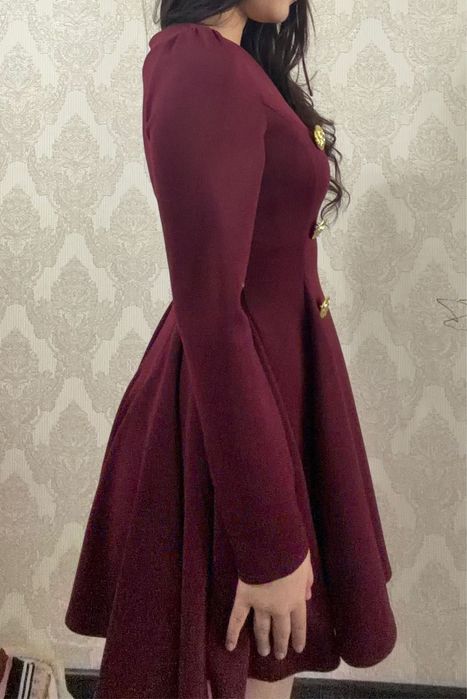 Платья вечерняя