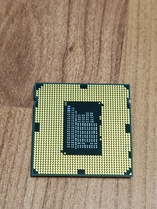 Продам Intel I3 2120 и xeon Е7500