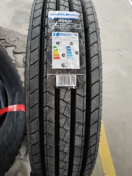ROYAL BLACK 11R22.5 shini
