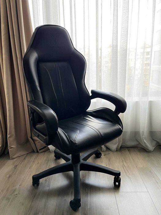 Стол ThunderX3 BC1 BOSS