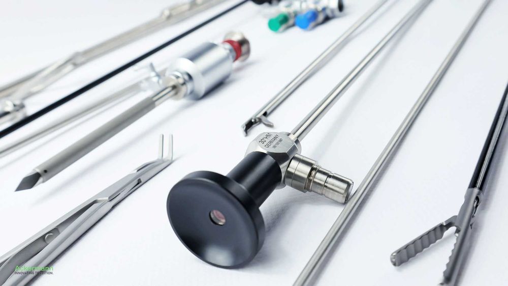 Рассрочка! Лапароскопическая стойка с инструментами