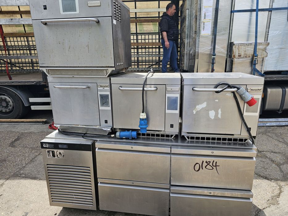 Хладилни маси с чекмеджета 6бр,2800лв