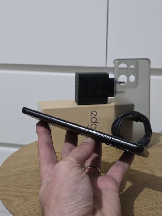 Motorola edge 50 pro - GARANTIE 11.2026