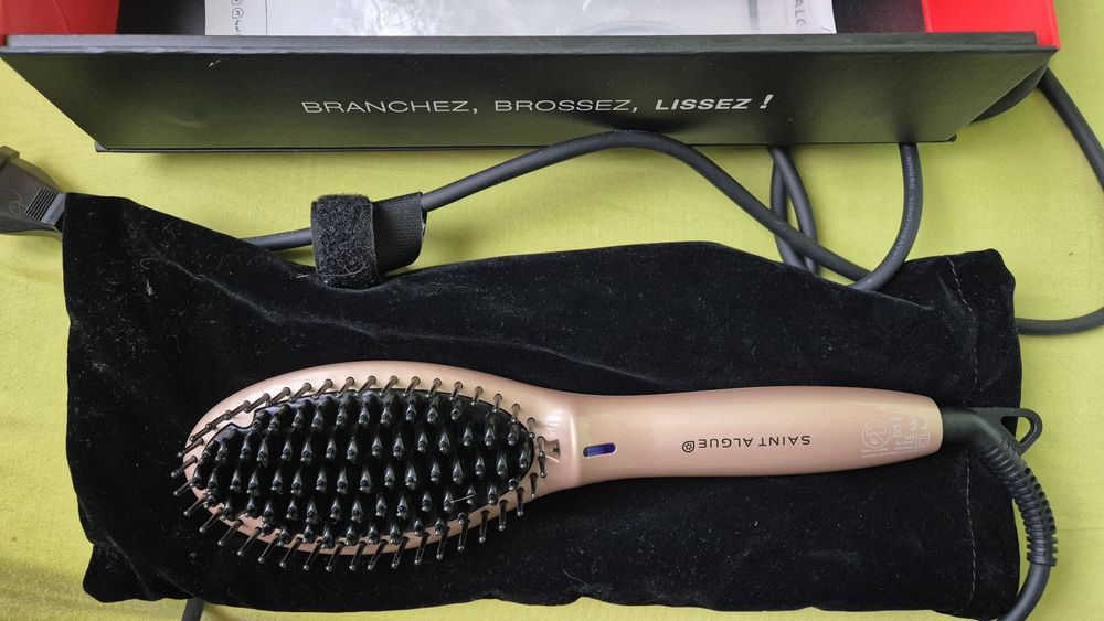 Четката/Преса за изправяне на коса (Saint Algue Demeliss Pro)