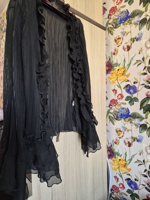 Bolero negru plisat elegant