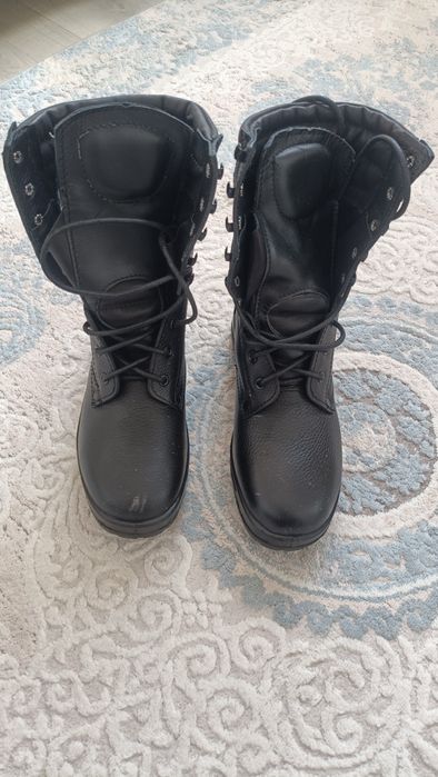 Продам берцы зимние, новые