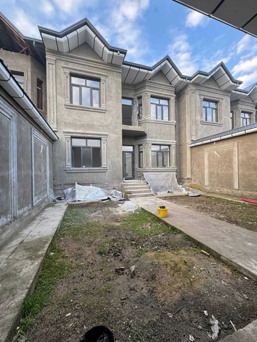 Сергели. Sultonoobod махалляси.2.5сотихда 6хонали коробкали уй сотаман