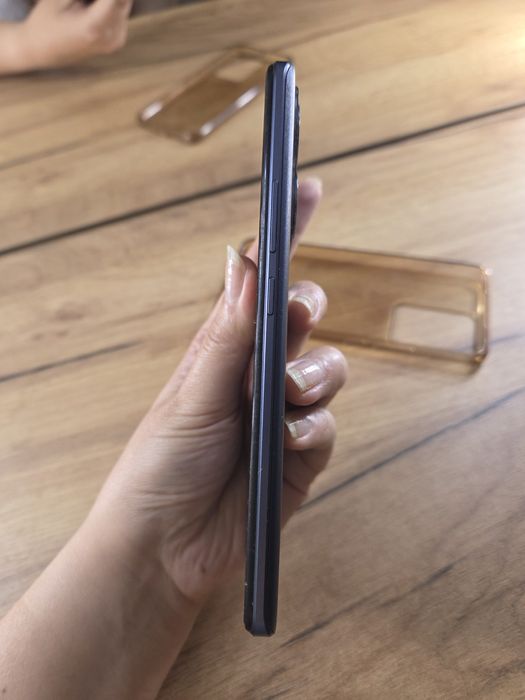 Смартфон Vivo Y55