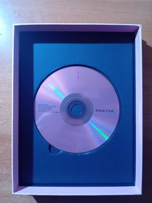 BLACKPINK - "BORN PINK" (pink ver.)