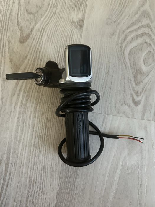 Accelerație scuter electric