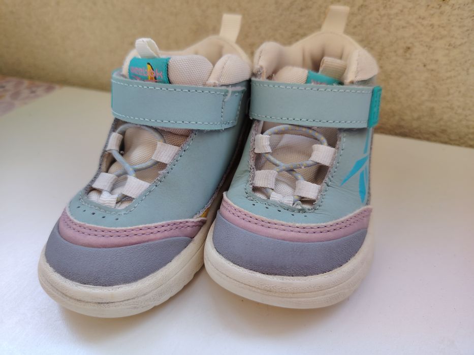 Кецове Reebok 22 v номер