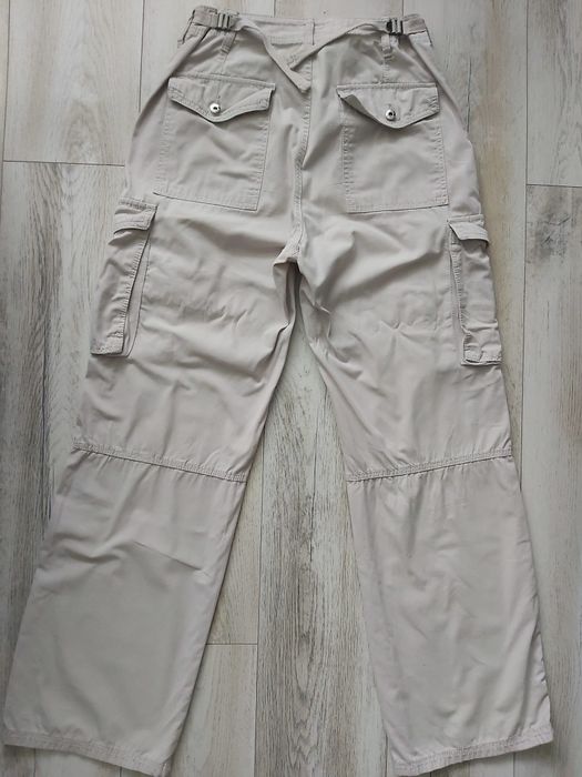 Pantaloni cargo Bershka